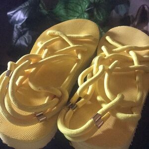 Women’s Yellow Rope Latch Sandals - Casual Slip-On Comfort